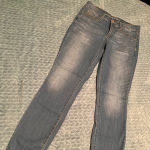 • NWOT Universal Thread Skinny Jeans •